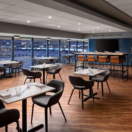 Toronto Marriott City Centre Hotel Εξωτερικό φωτογραφία
