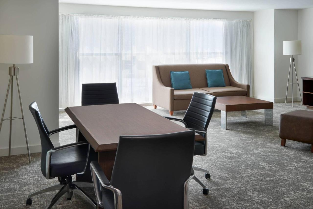 Toronto Marriott City Centre Hotel Εξωτερικό φωτογραφία
