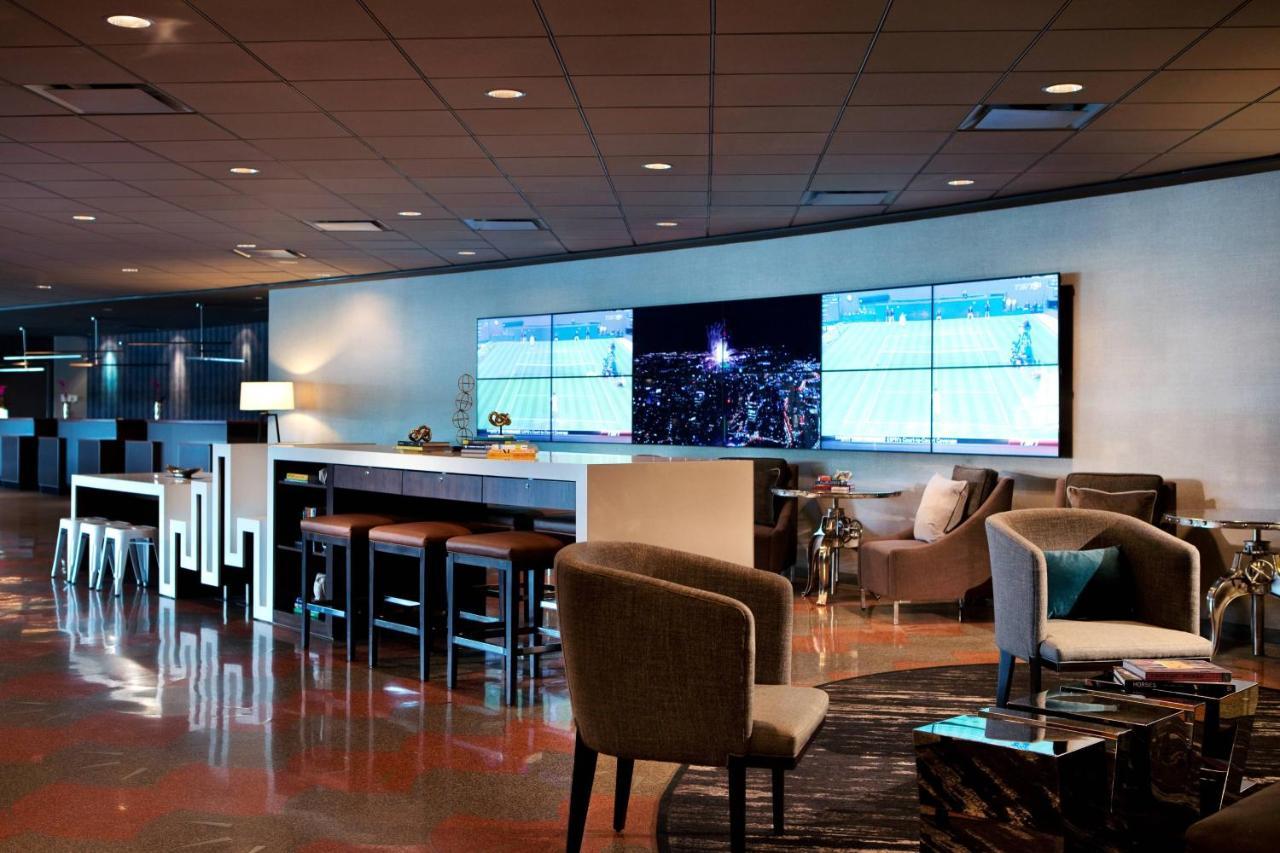 Toronto Marriott City Centre Hotel Εξωτερικό φωτογραφία