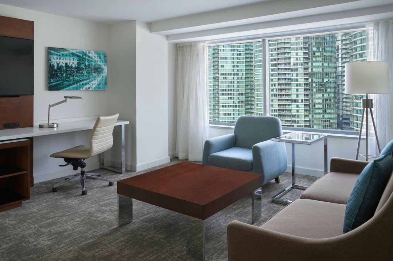 Toronto Marriott City Centre Hotel Εξωτερικό φωτογραφία